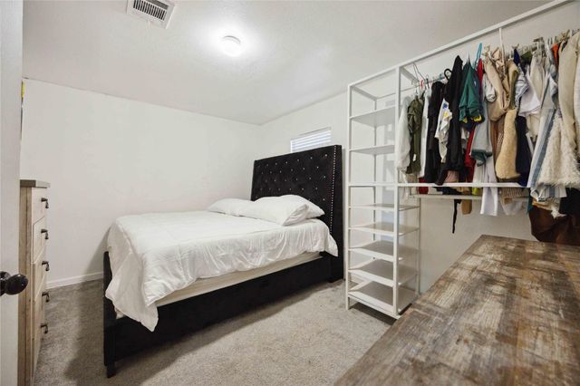 2311 Russell Street, Houston, TX 77026