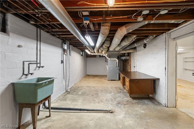 2214 Cleveland Road, Wooster, OH 44691