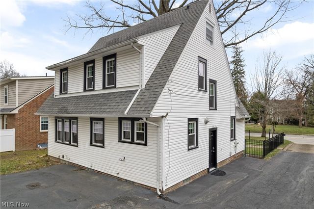 2214 Cleveland Road, Wooster, OH 44691