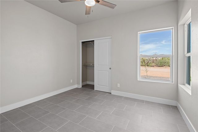 3285 N Heber Road, Golden Valley, AZ 86413