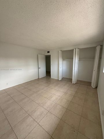 1200 SW 50th Avenue 2073, North Lauderdale, FL 33068