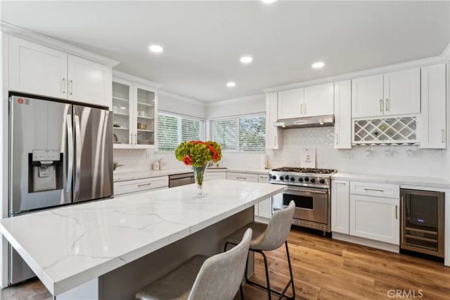 27535 St Bernard Lane, Lake Arrowhead, CA 92352