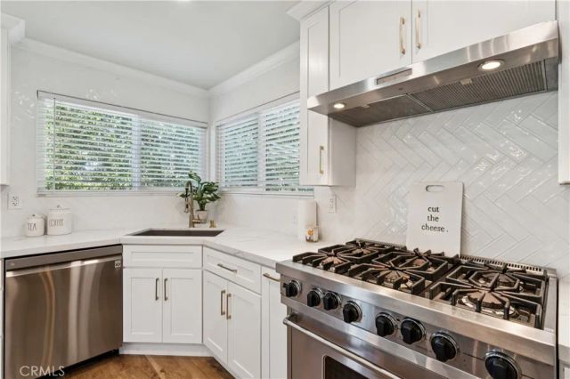 27535 St Bernard Lane, Lake Arrowhead, CA 92352