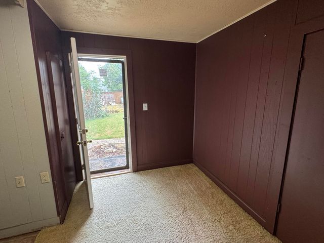 108 SE 10th Street, Plainview, TX 79072