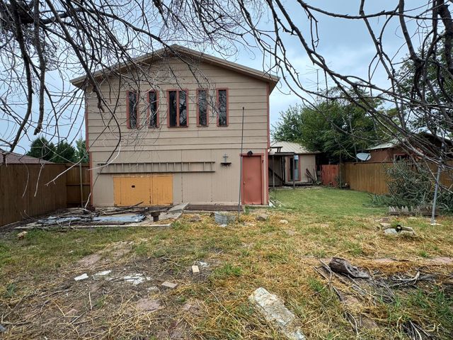 108 SE 10th Street, Plainview, TX 79072