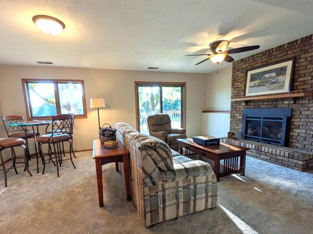 8427 Cooper Way, Inver Grove Heights, MN 55076
