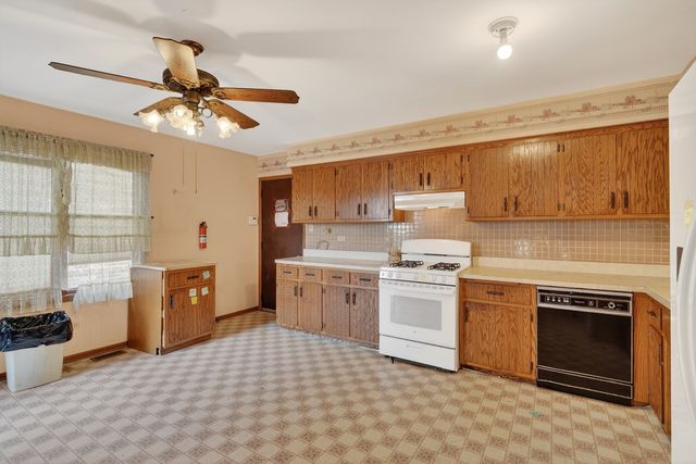 1141 Stewart Avenue, Calumet City, IL 60409