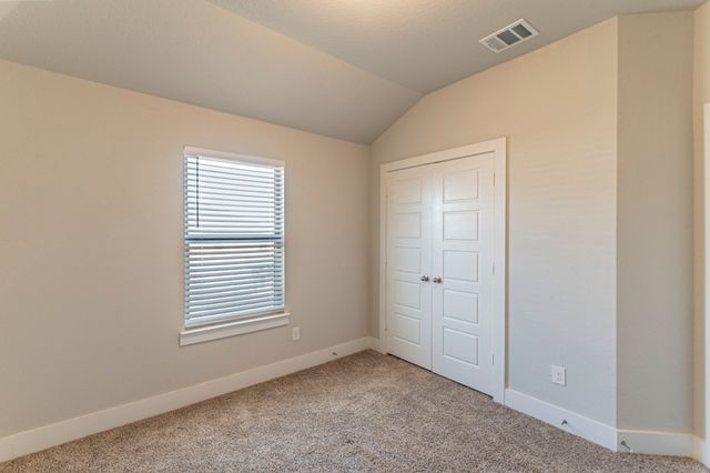 5004 Villas Drive, Sanger, TX 76266