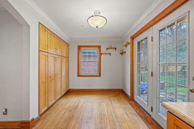 1419 Amsterdam Road, Park Hills, KY 41011