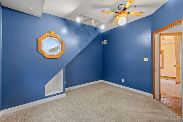 1419 Amsterdam Road, Park Hills, KY 41011