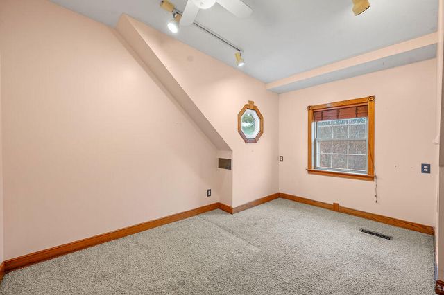 1419 Amsterdam Road, Park Hills, KY 41011