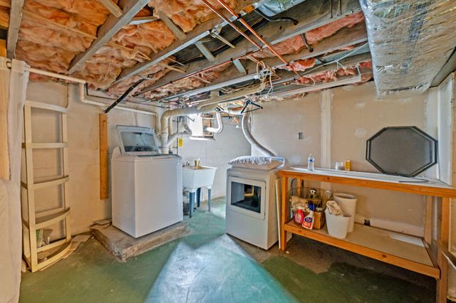 1419 Amsterdam Road, Park Hills, KY 41011