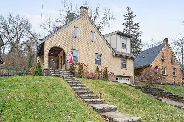 1419 Amsterdam Road, Park Hills, KY 41011