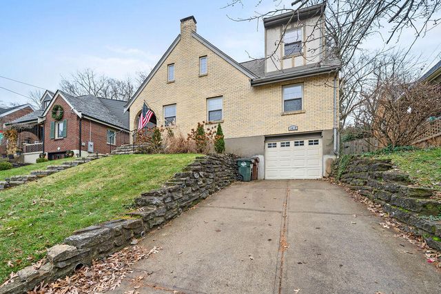 1419 Amsterdam Road, Park Hills, KY 41011