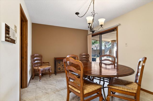 137 Creek Courts Drive, Trophy Club, TX 76262