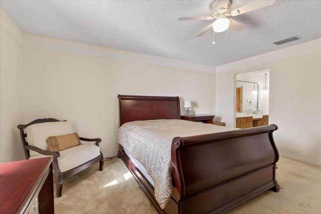 137 Creek Courts Drive, Trophy Club, TX 76262