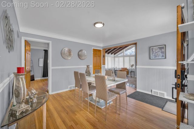 2746 Cornell Street, Dearborn, MI 48124