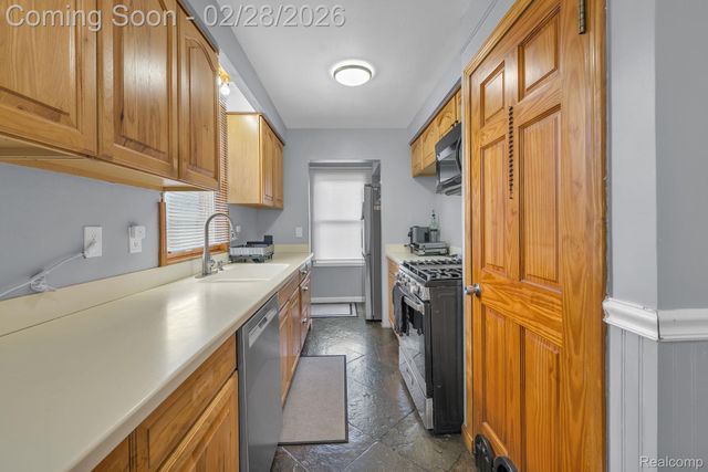 2746 Cornell Street, Dearborn, MI 48124