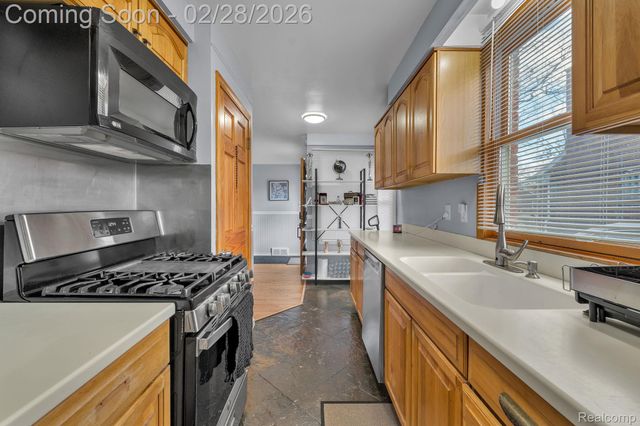 2746 Cornell Street, Dearborn, MI 48124