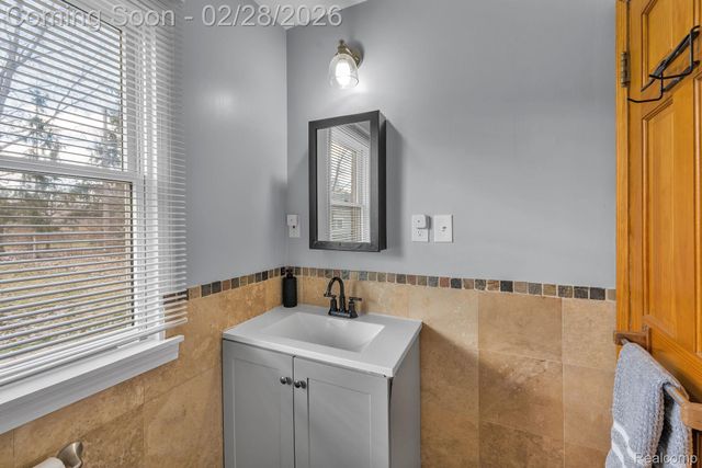 2746 Cornell Street, Dearborn, MI 48124