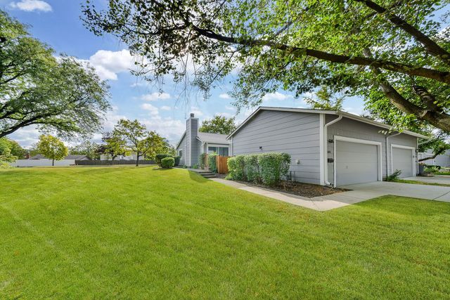 6851 Larkspur Court 6851, Woodridge, IL 60517