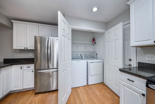 6851 Larkspur Court 6851, Woodridge, IL 60517
