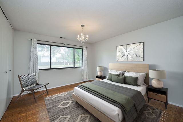 6851 Larkspur Court 6851, Woodridge, IL 60517