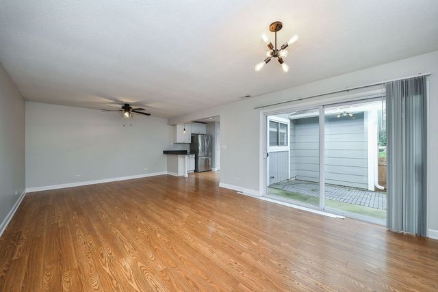 6851 Larkspur Court 6851, Woodridge, IL 60517