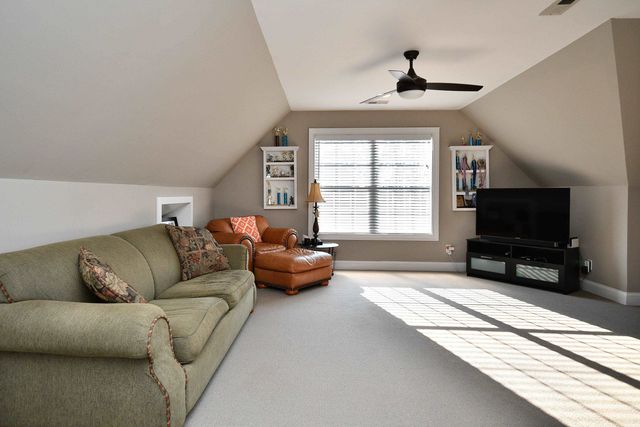 125 Walnut Creek Way, Greenville, SC 29611