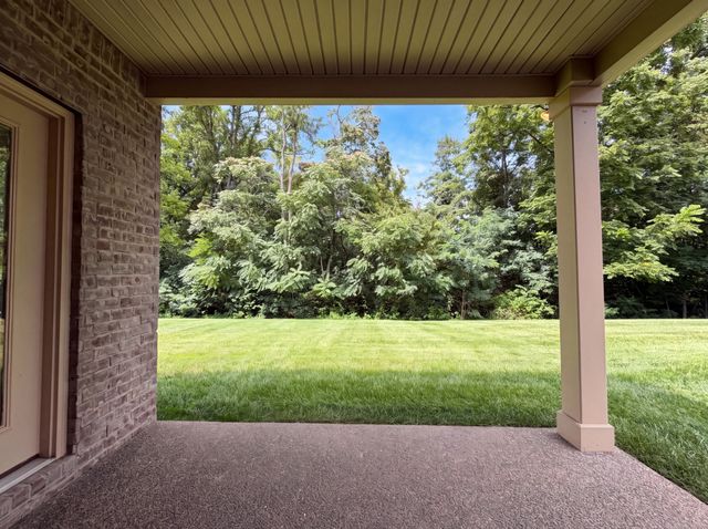914 Meadowcrest Way, Lebanon, TN 37090