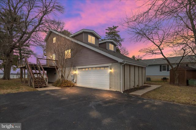 3800-B EDGEWATER PL, Baltimore, MD 21222