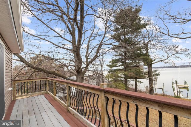 3800-B EDGEWATER PL, Baltimore, MD 21222