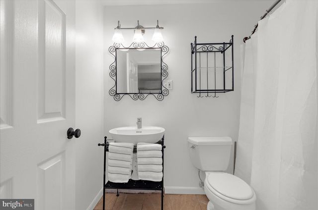 3800-B EDGEWATER PL, Baltimore, MD 21222