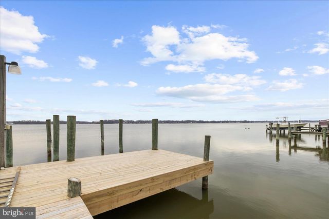 3800-B EDGEWATER PL, Baltimore, MD 21222