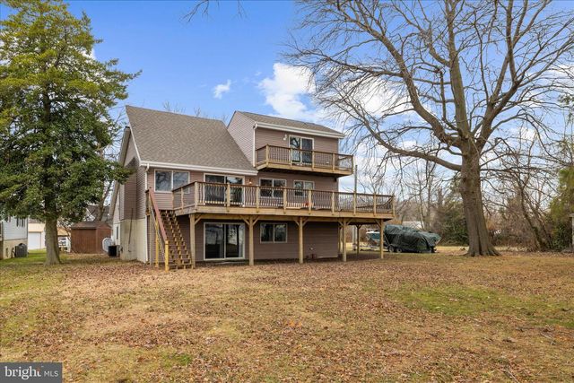 3800-B EDGEWATER PL, Baltimore, MD 21222