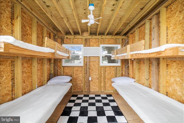 3800-B EDGEWATER PL, Baltimore, MD 21222