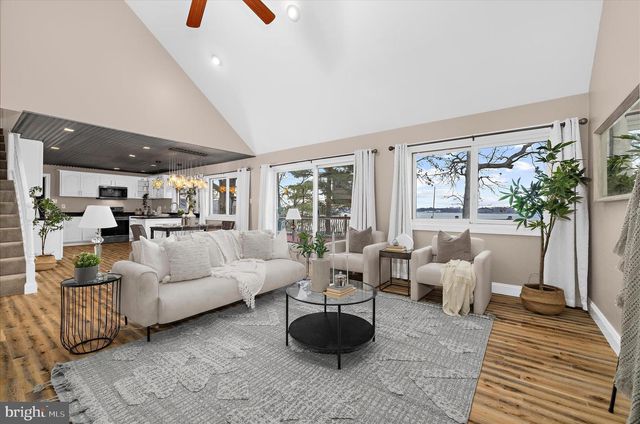 3800-B EDGEWATER PL, Baltimore, MD 21222