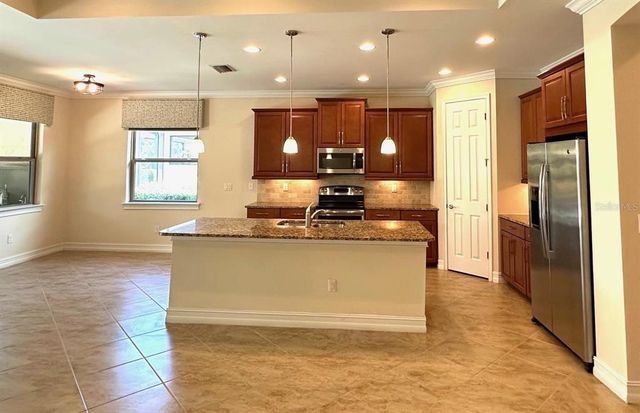 119 MARAVIYA BOULEVARD, Nokomis, FL 34275