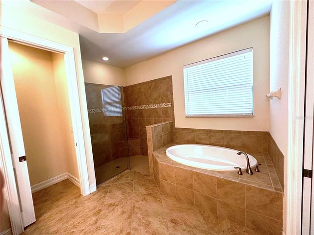 119 MARAVIYA BOULEVARD, Nokomis, FL 34275