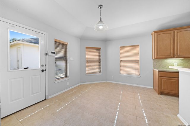 1936 Oak, New Braunfels, TX 78132