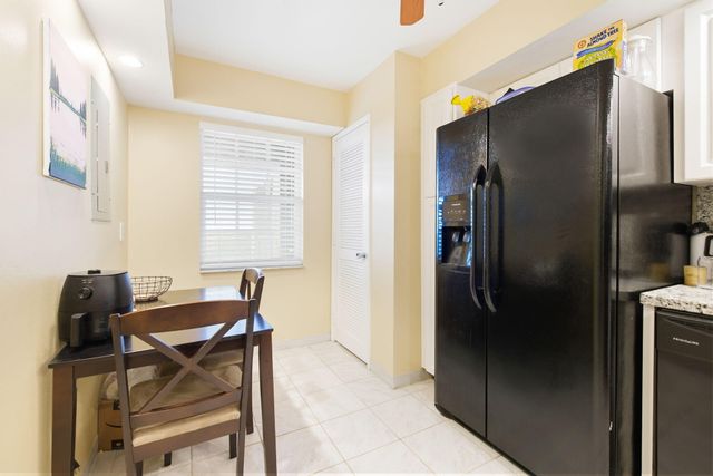 4015 W Palm Aire Drive, Pompano Beach, FL 33069