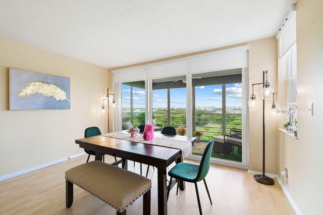 4015 W Palm Aire Drive, Pompano Beach, FL 33069
