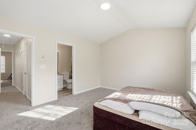 3855 Glenlea Commons Drive, Charlotte, NC 28216