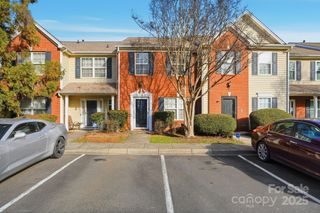 3855 Glenlea Commons Drive, Charlotte, NC 28216