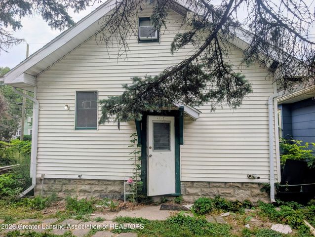 400 N Hayford Avenue, Lansing, MI 48912