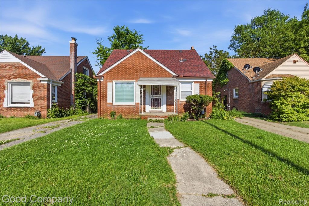 18246 Ashton Avenue, Detroit, MI 48219