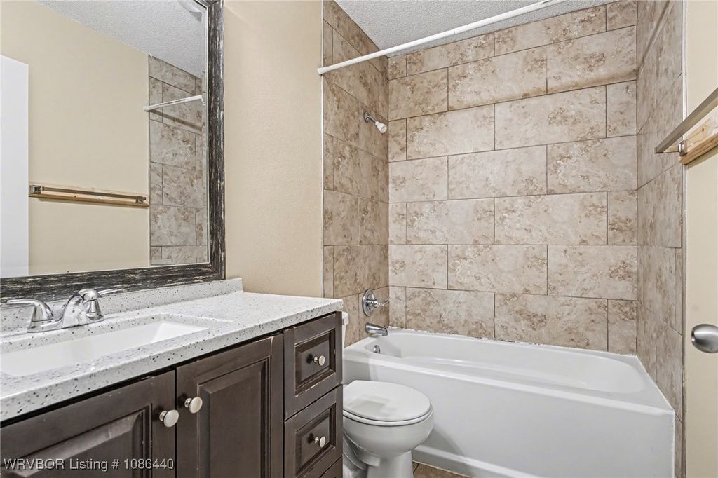 821 S 39th Street 821 S 39th Street