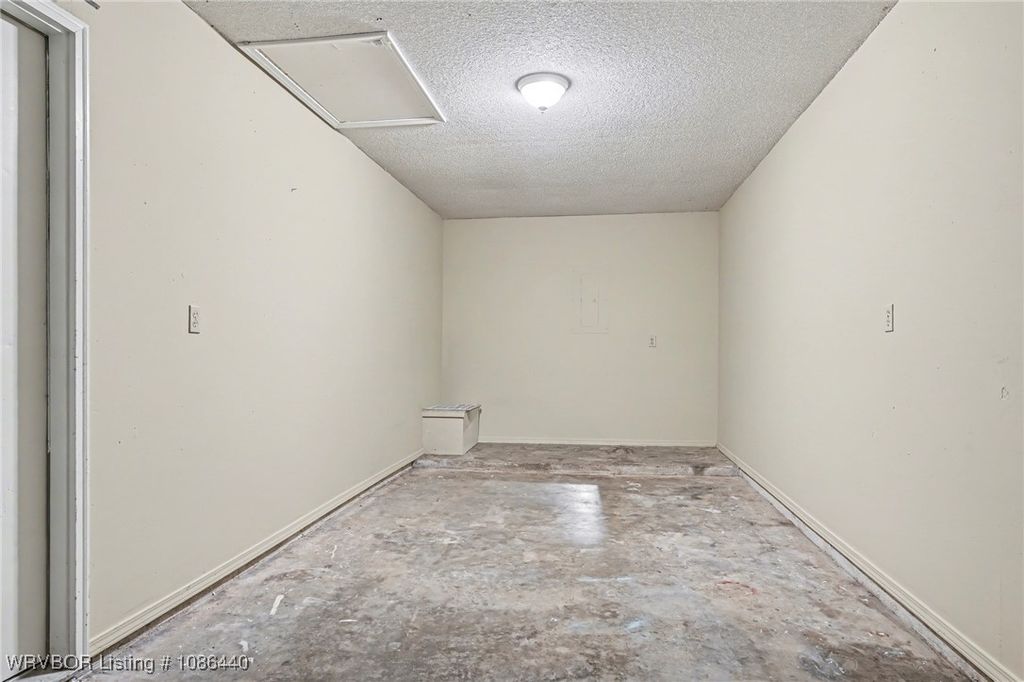 821 S 39th Street 821 S 39th Street