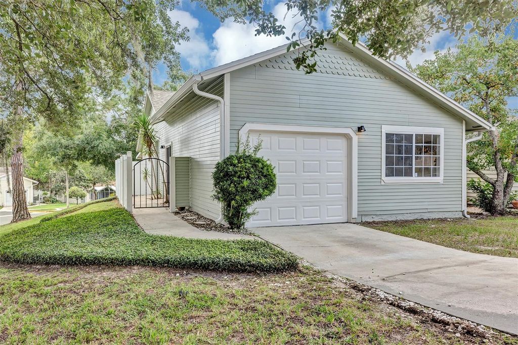 568 ABINGTON COURT, Apopka, FL 32703