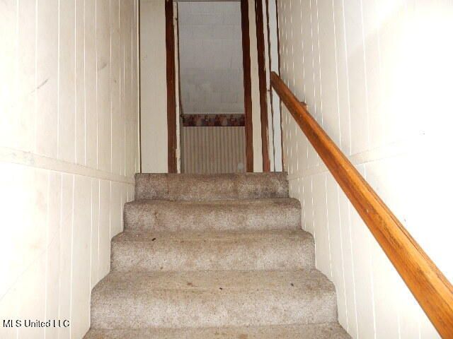 42 Foots Smith Road, Lumberton, MS 39455